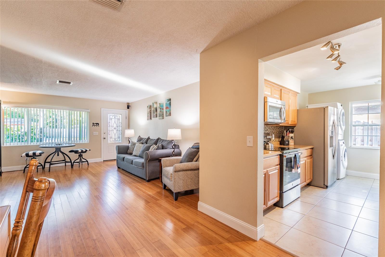 2718 KEENE PARK DR