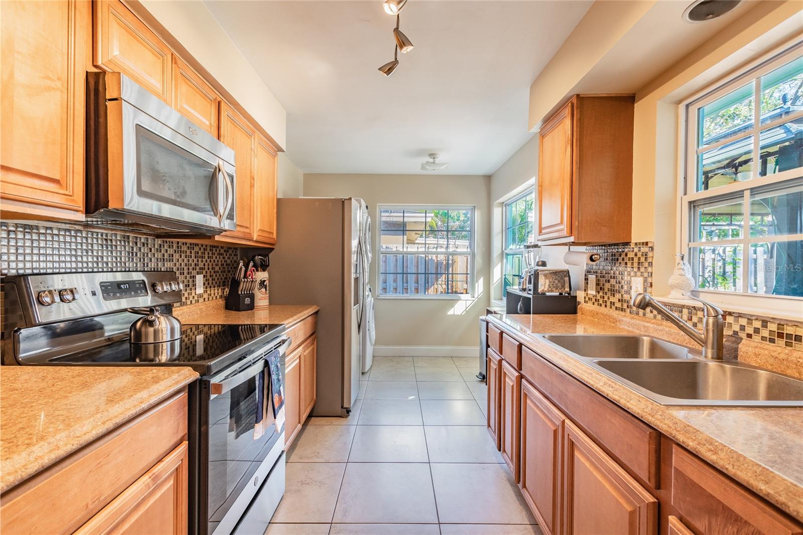2718 KEENE PARK DR