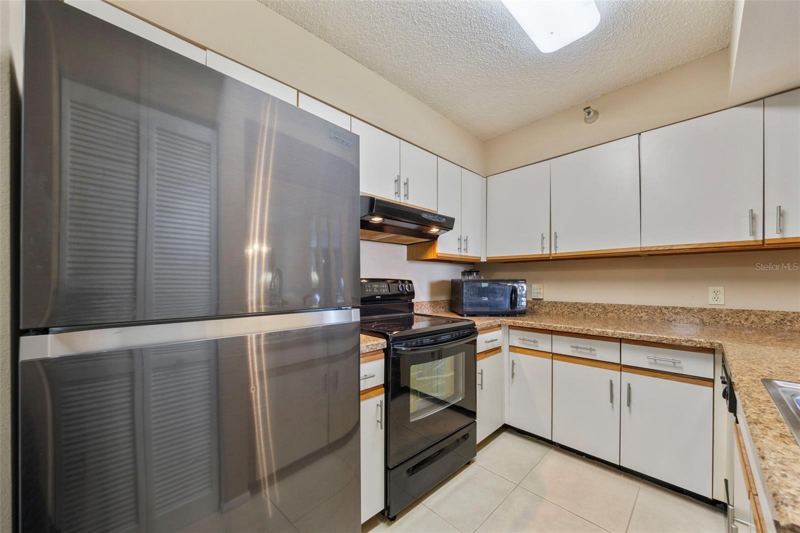 2333 FEATHER SOUND DRIVE #A409