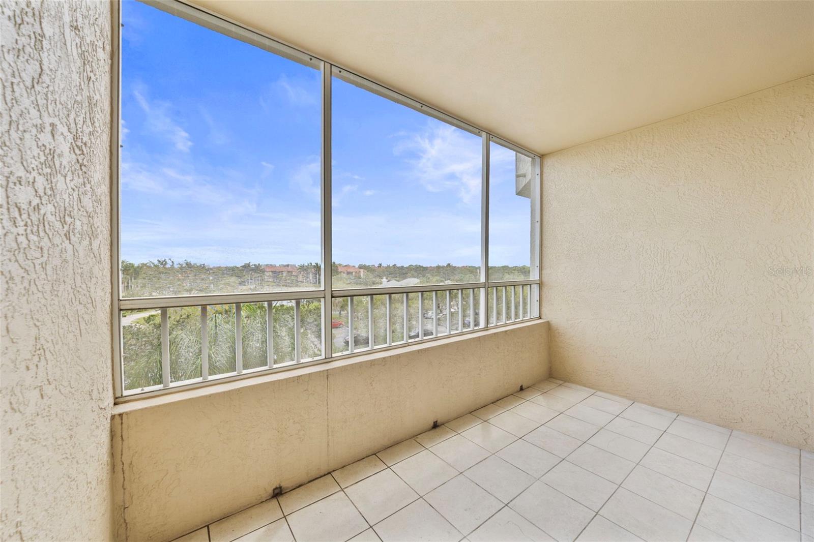 2333 FEATHER SOUND DRIVE #A409