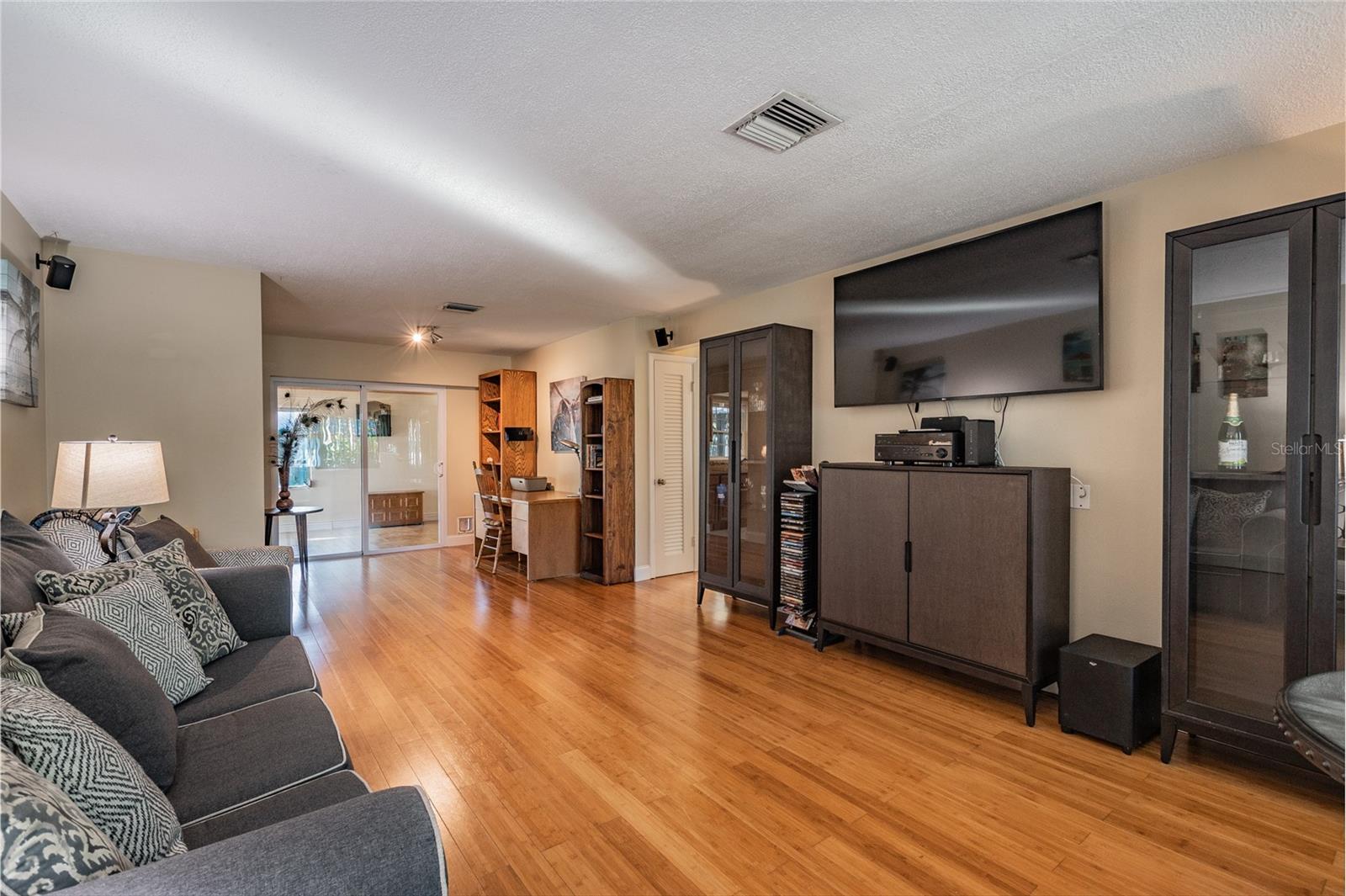 2718 KEENE PARK DR
