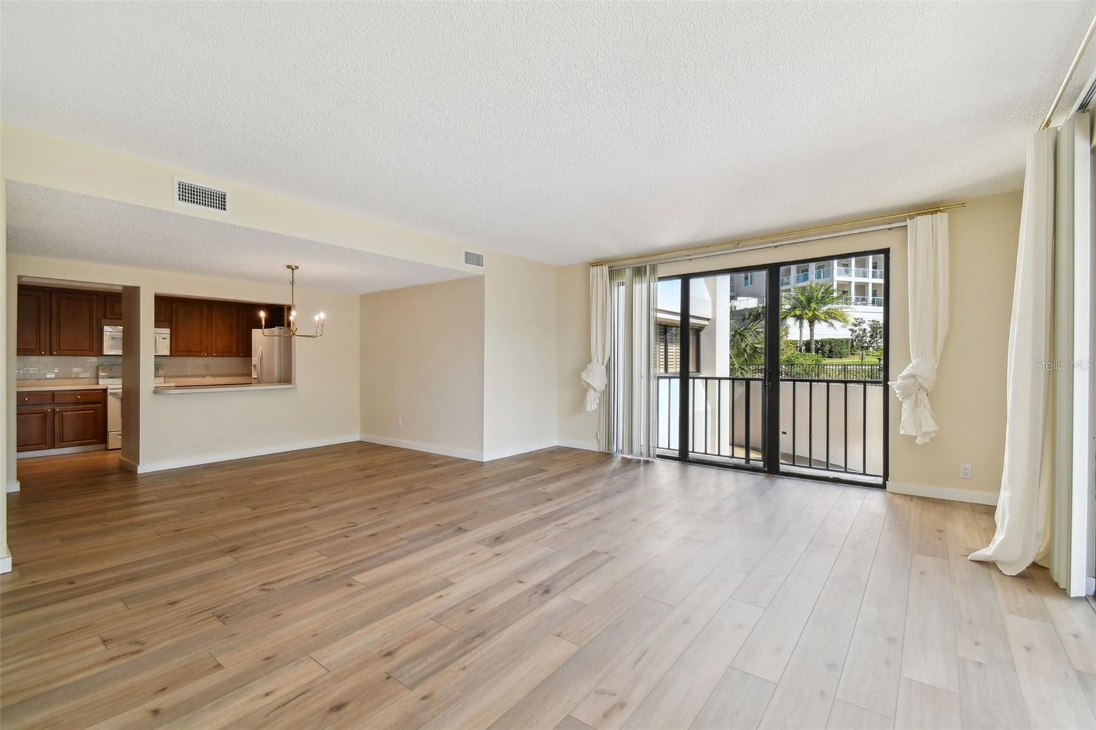 150 BELLEVIEW BLVD #102