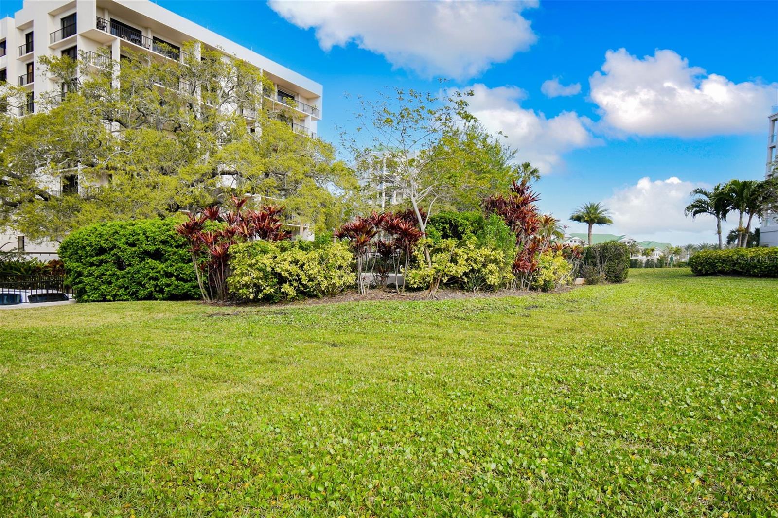 150 BELLEVIEW BLVD #102