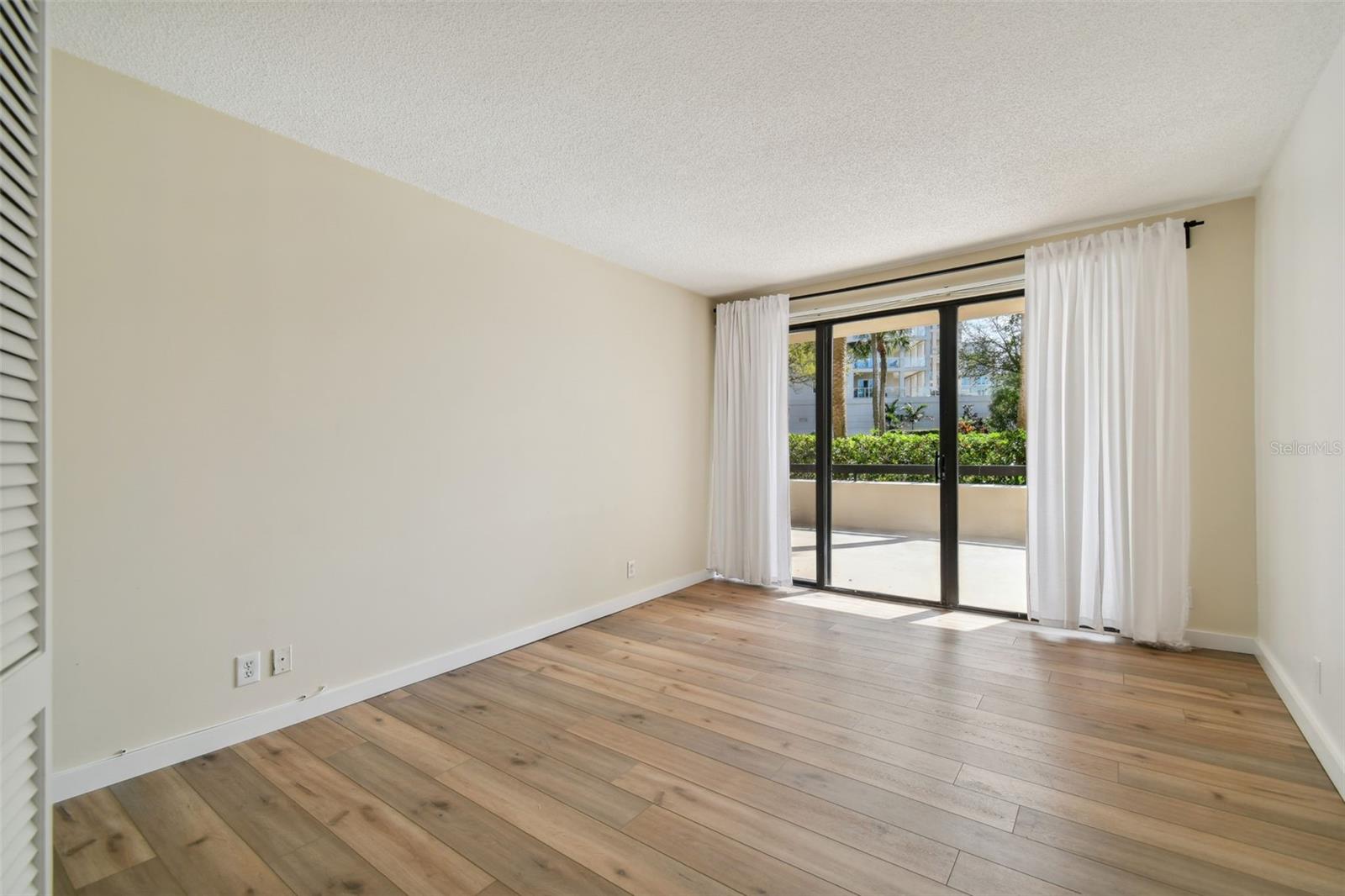 150 BELLEVIEW BLVD #102