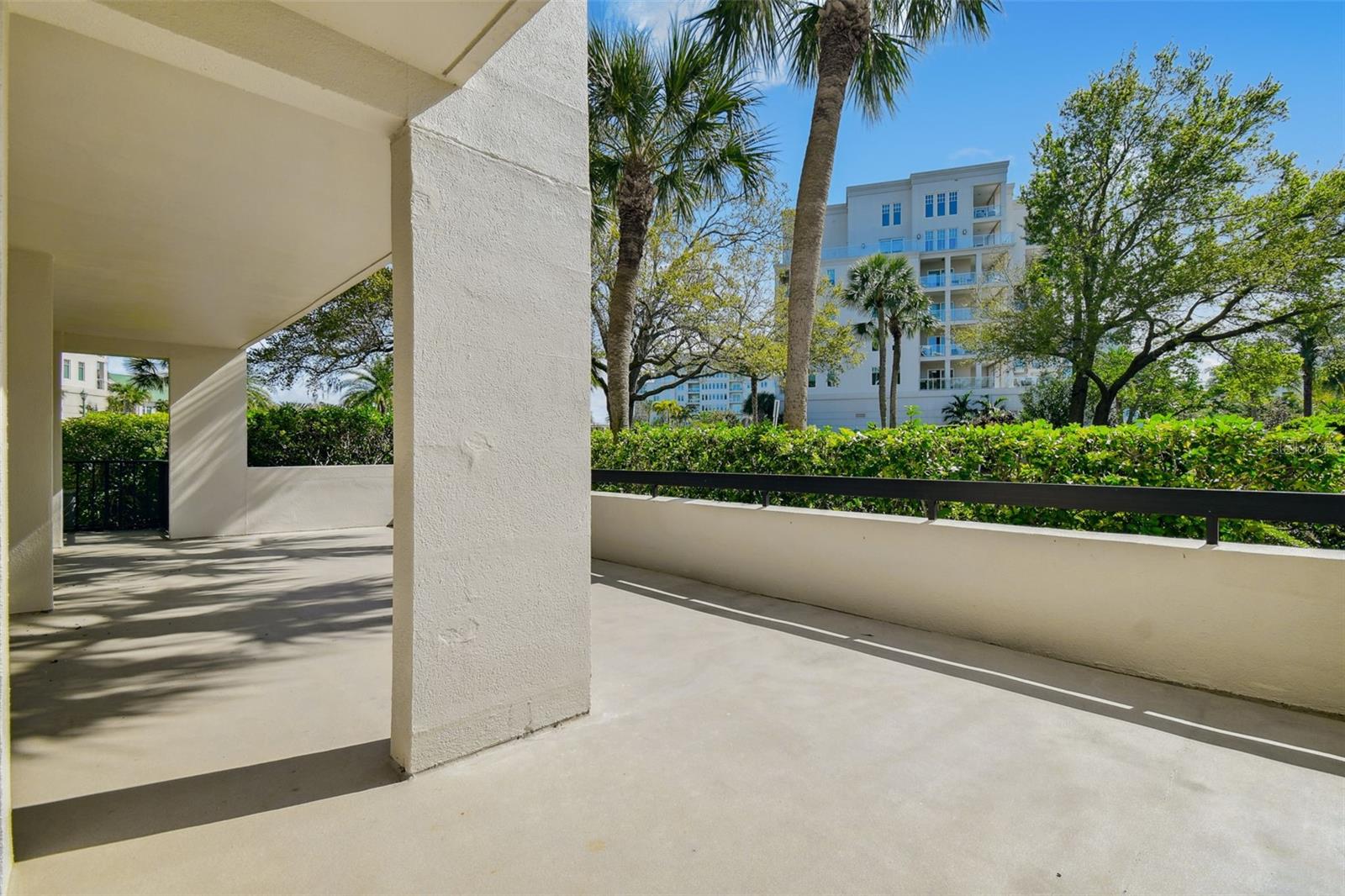 150 BELLEVIEW BLVD #102