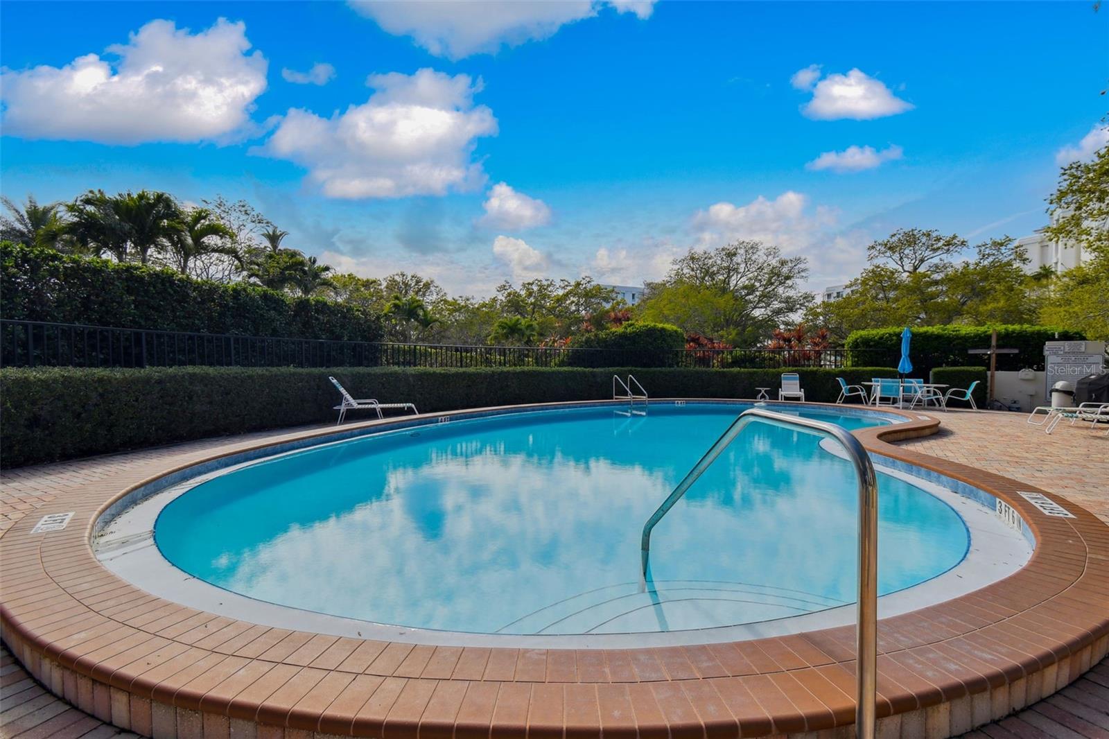 150 BELLEVIEW BLVD #102