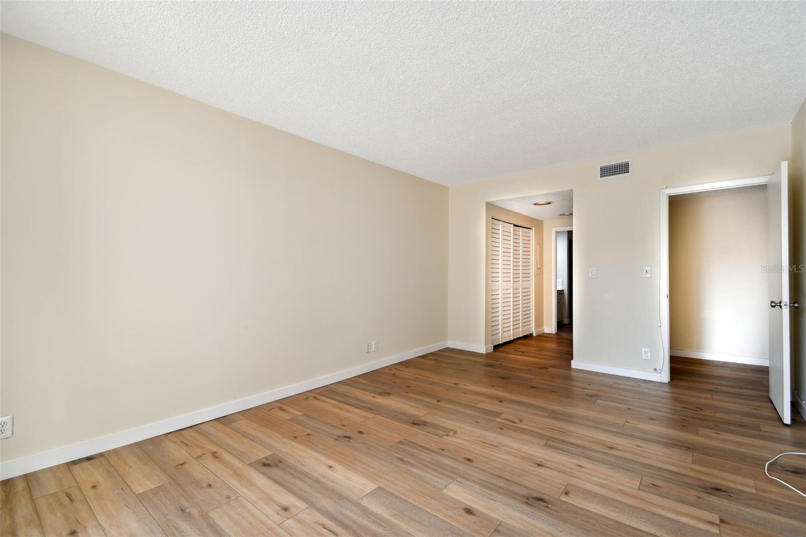 150 BELLEVIEW BLVD #102