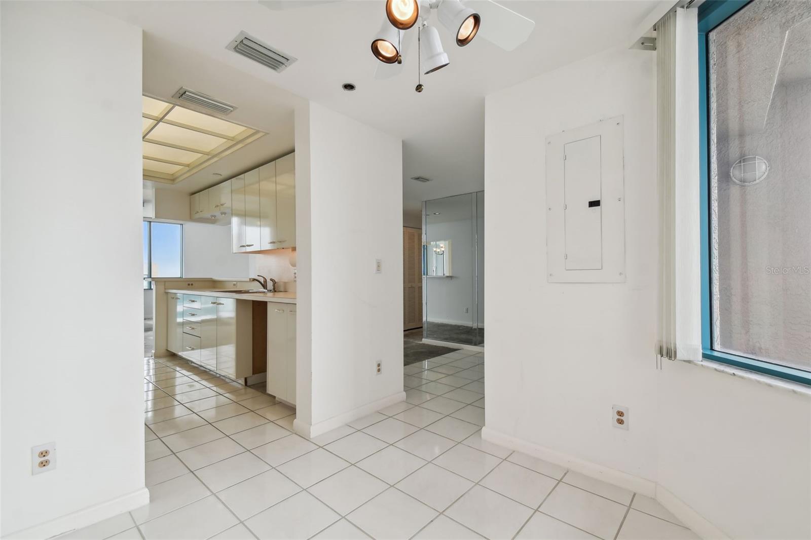 1540 GULF BLVD #1907