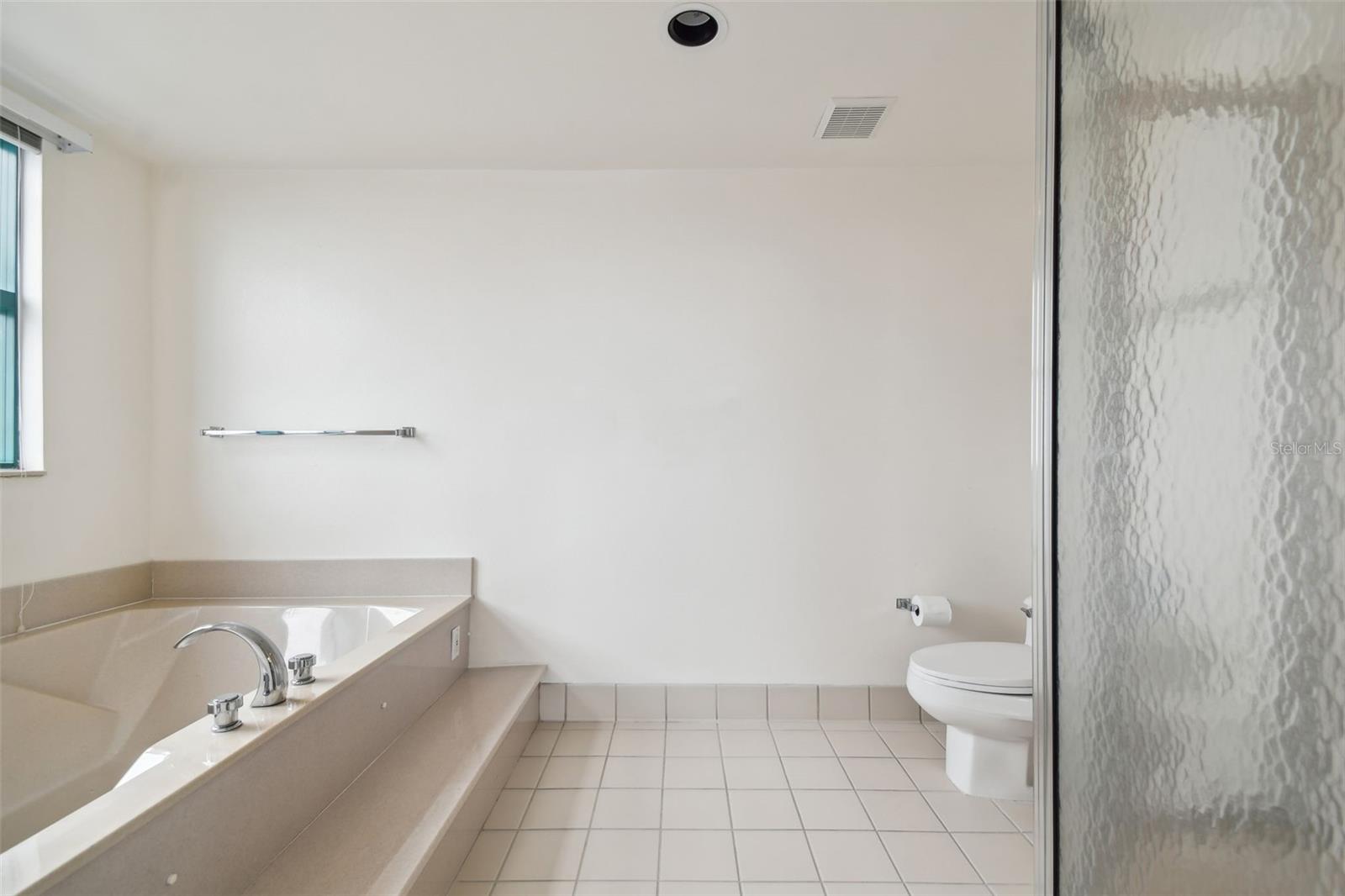 1540 GULF BLVD #1907