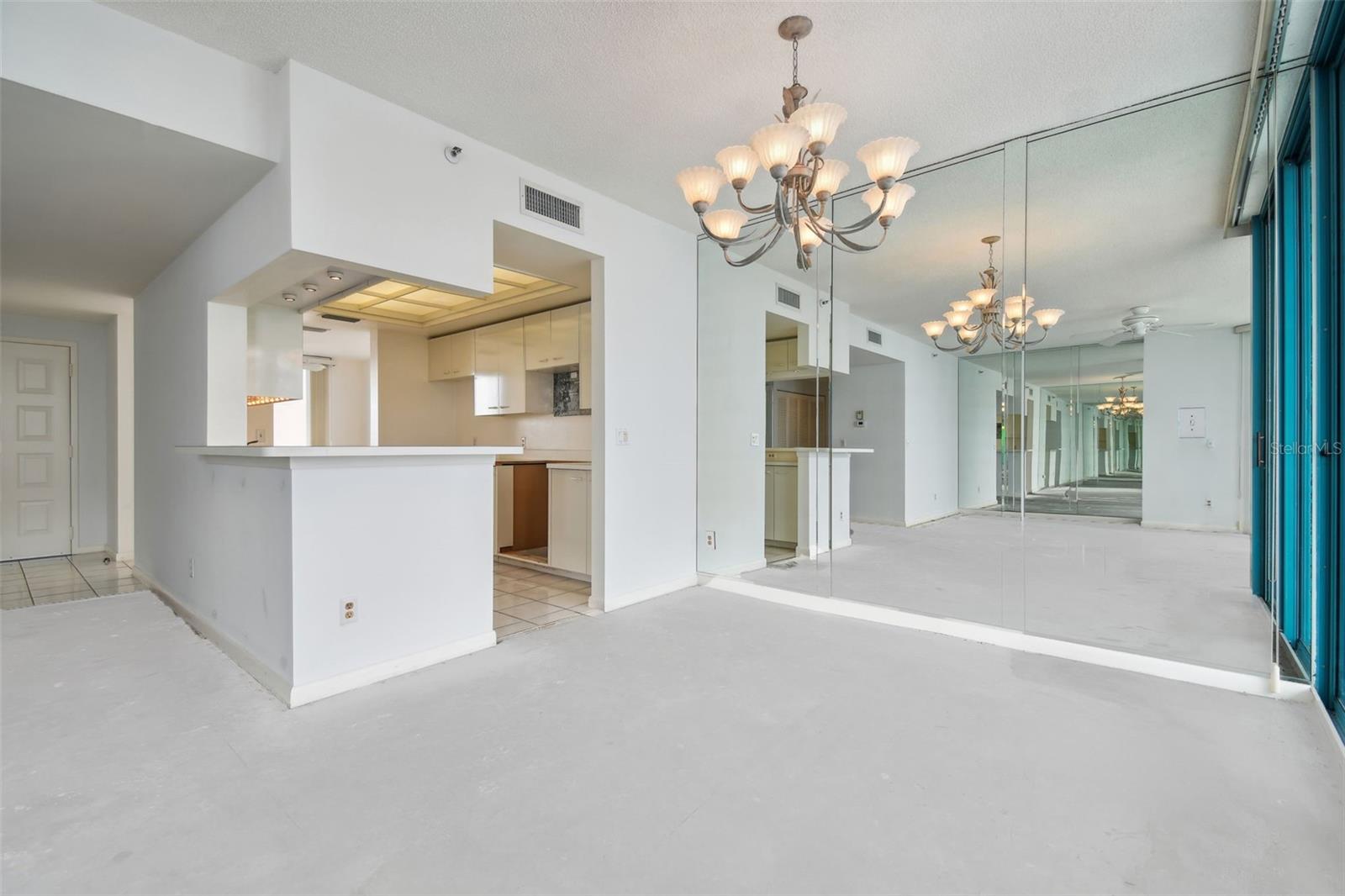 1540 GULF BLVD #1907