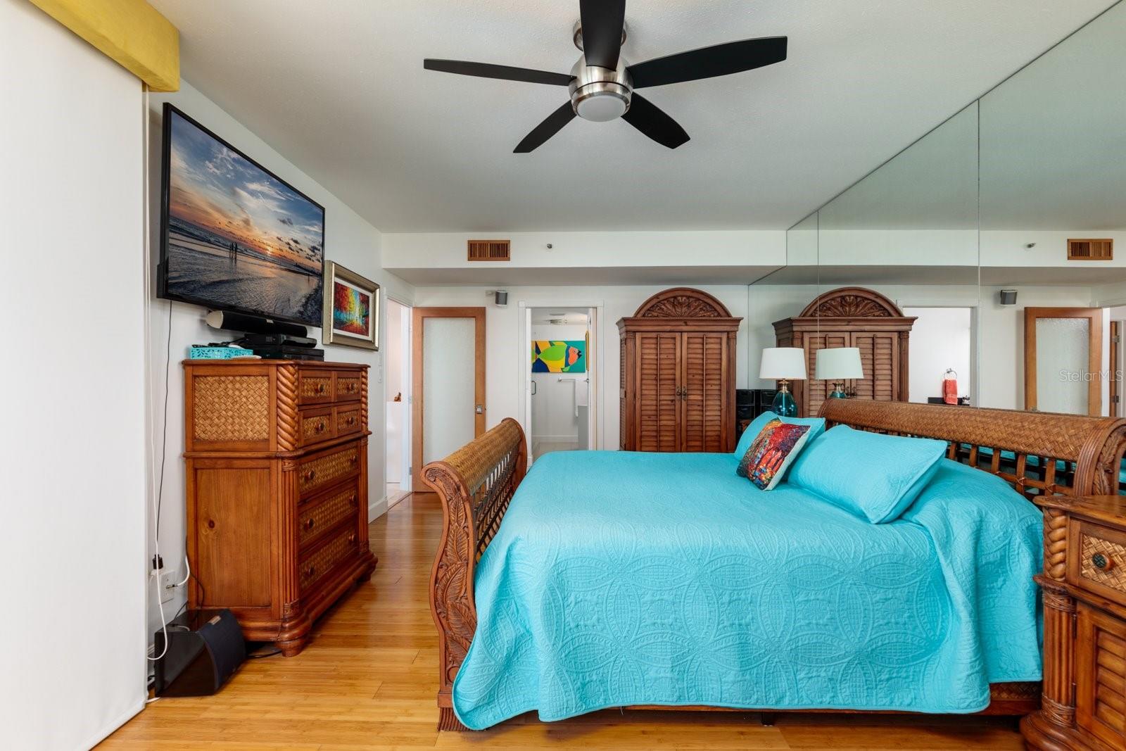 1520 GULF BLVD #1601