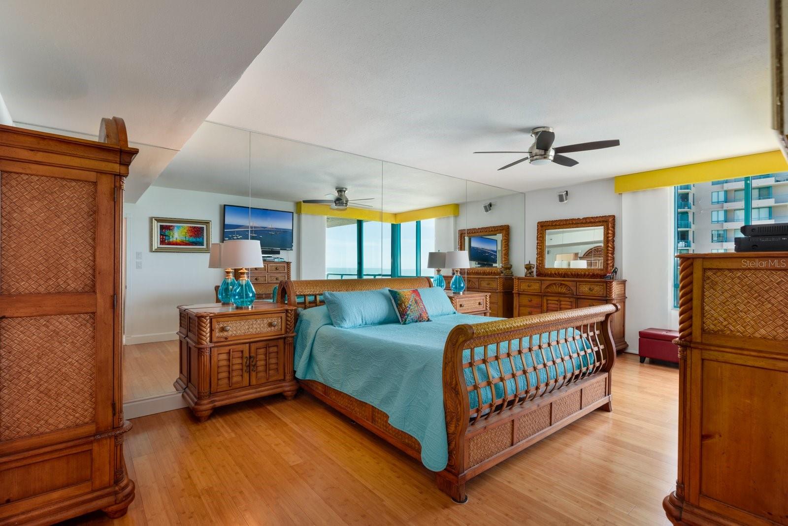 1520 GULF BLVD #1601