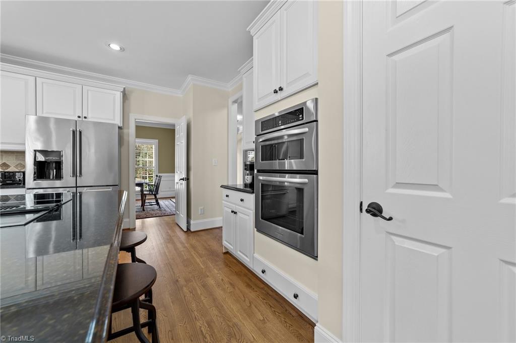 5010 Bearberry Point