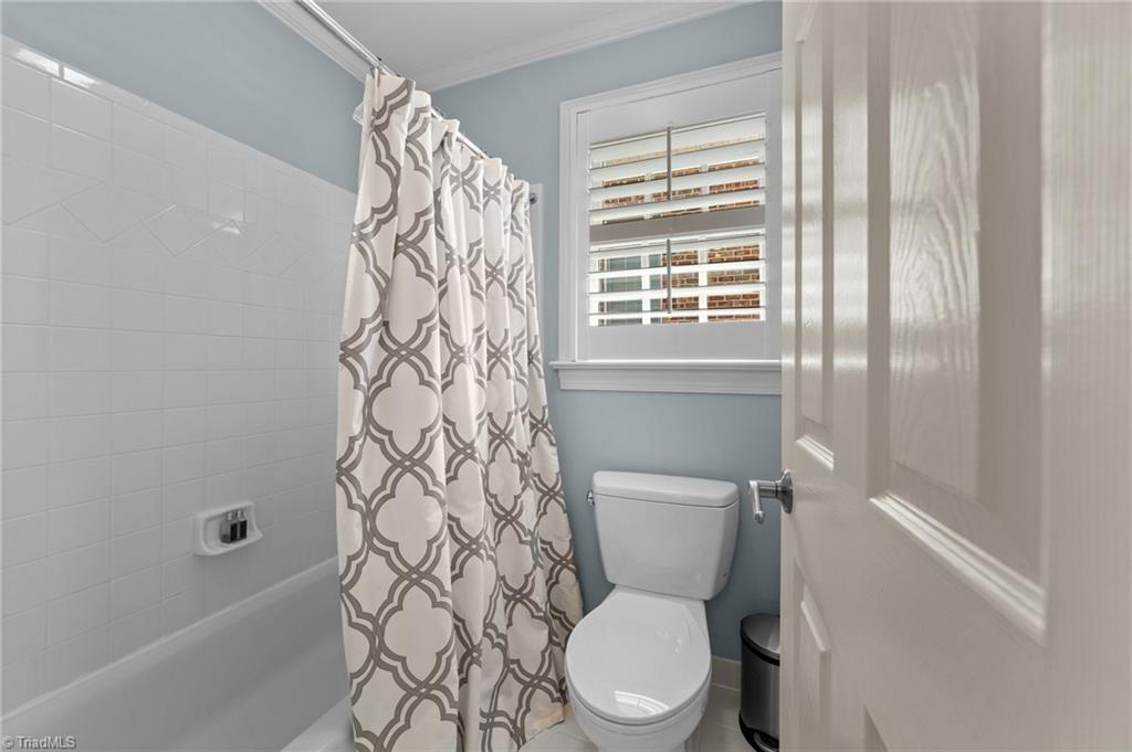 5010 Bearberry Point