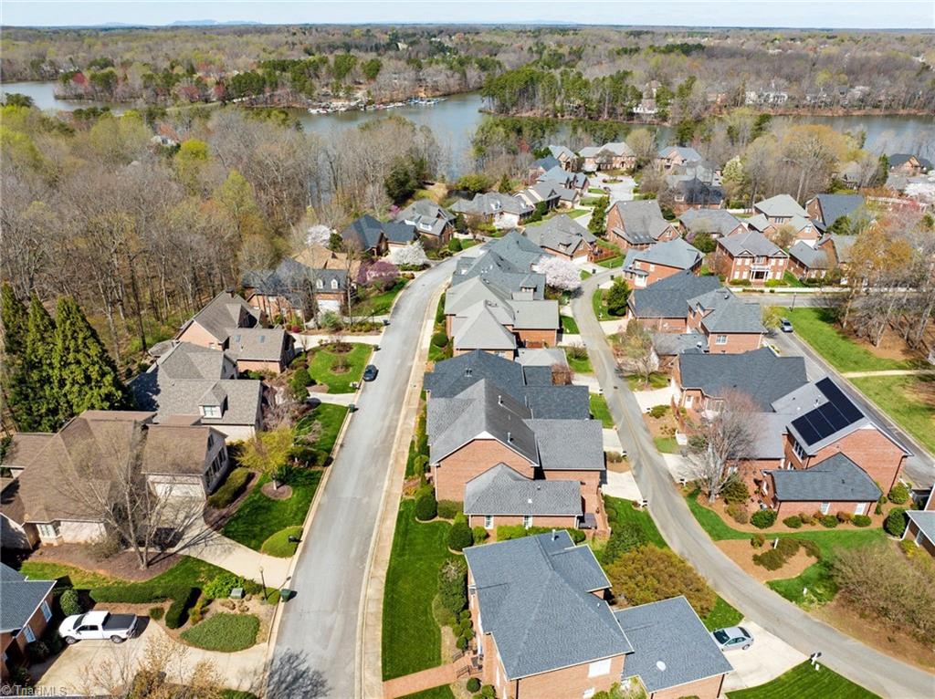 5010 Bearberry Point