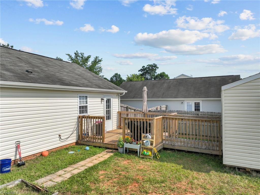 4111 Flowering Path Lane