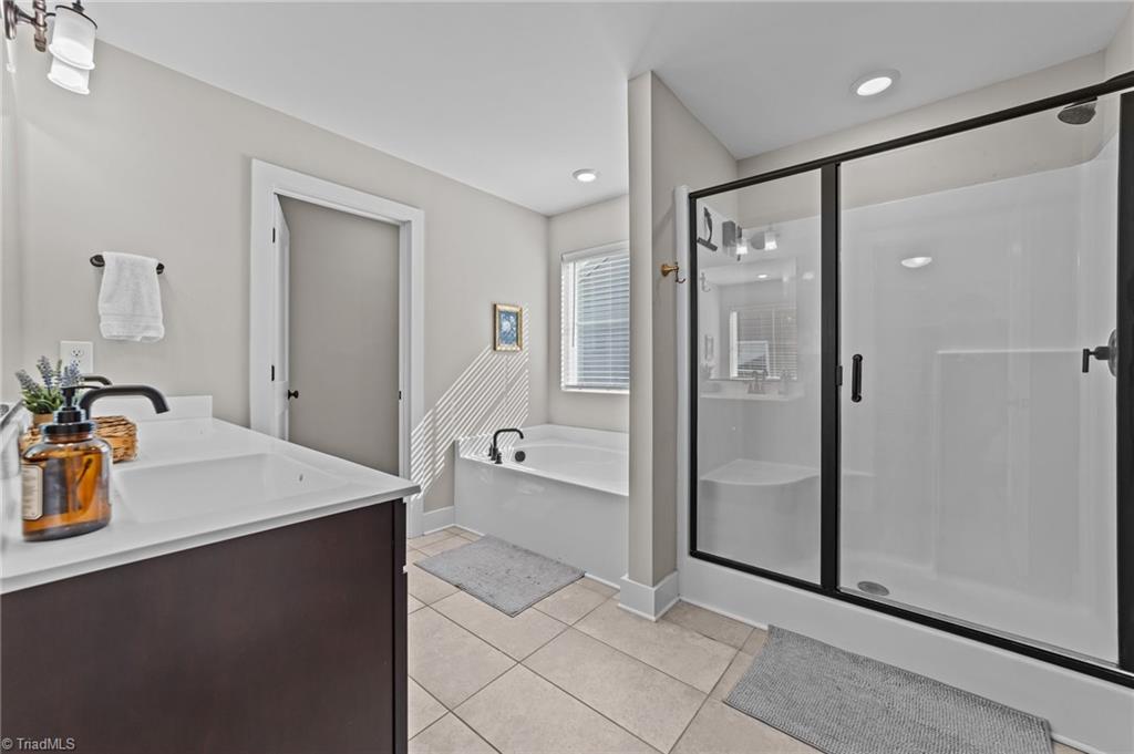 4009 Crimson Wood Court