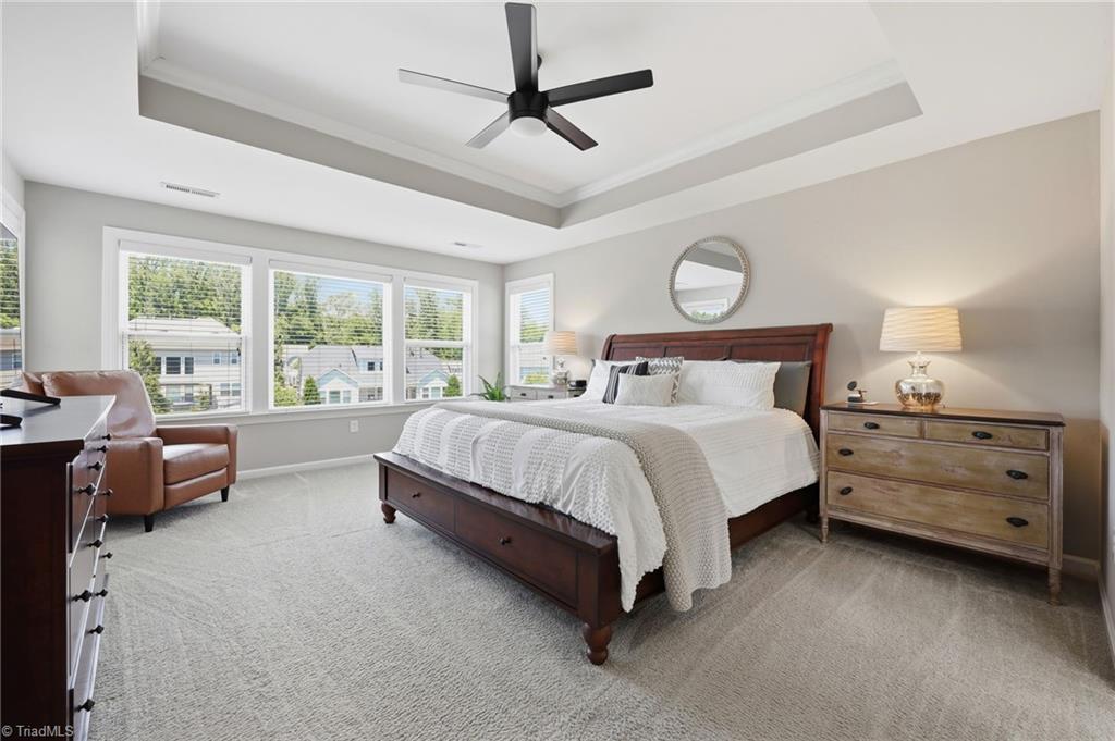 806 Blue Moon Court