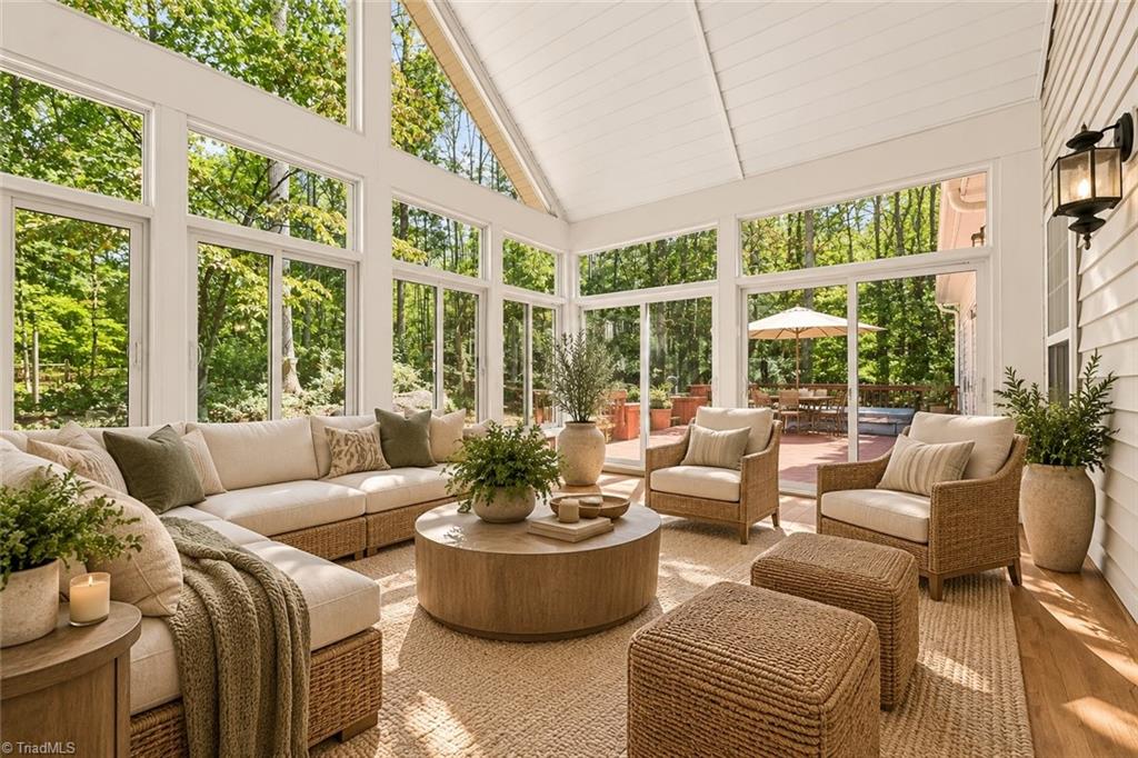 6689 Currieton Drive