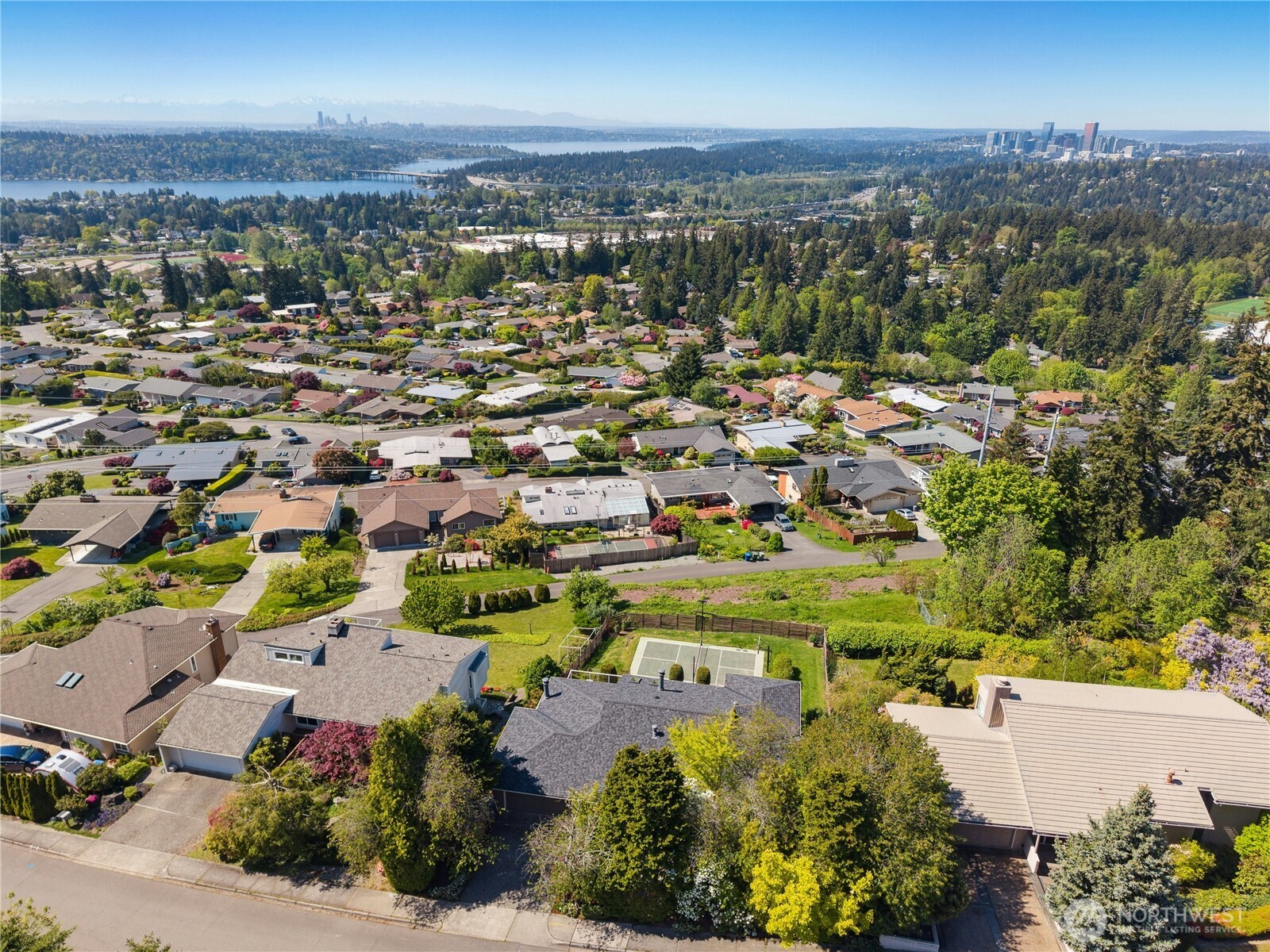 13712 SE 44th Street