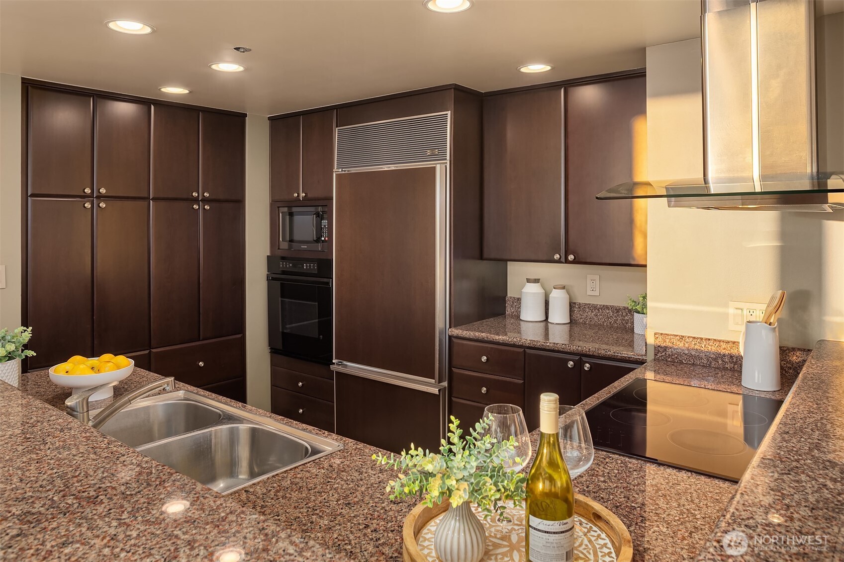 2600 2nd Avenue Unit: 2002