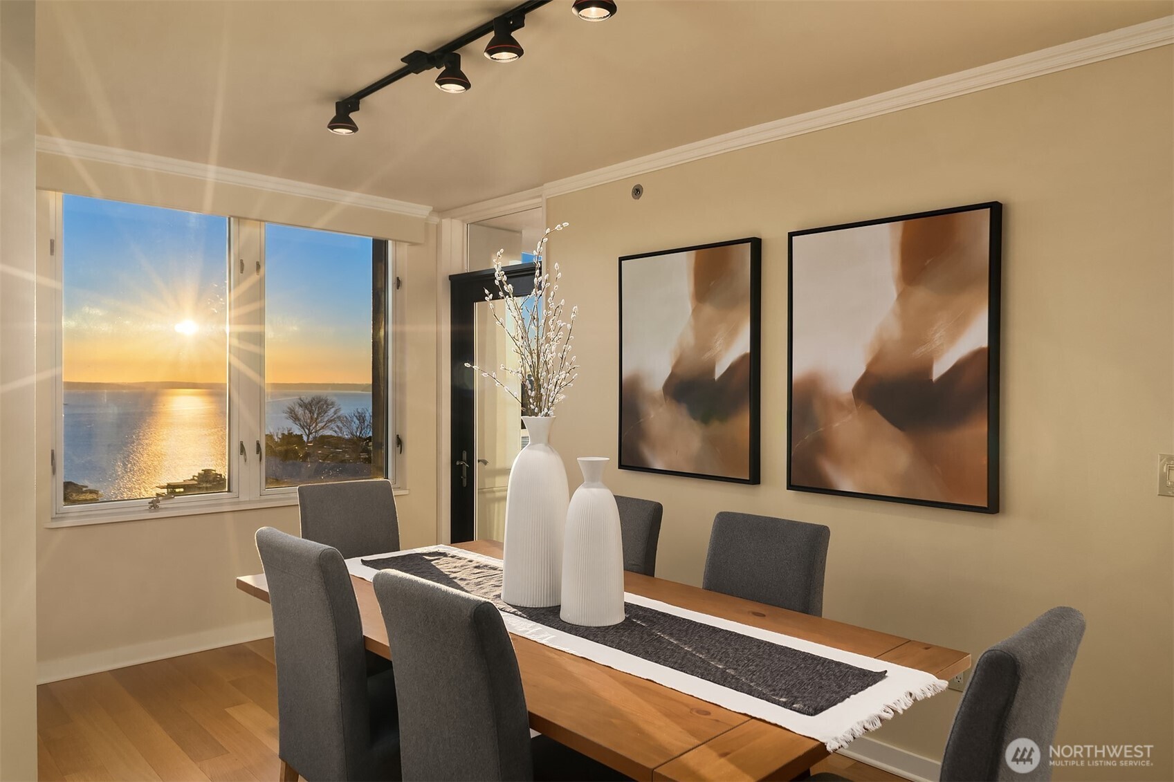2600 2nd Avenue Unit: 2002