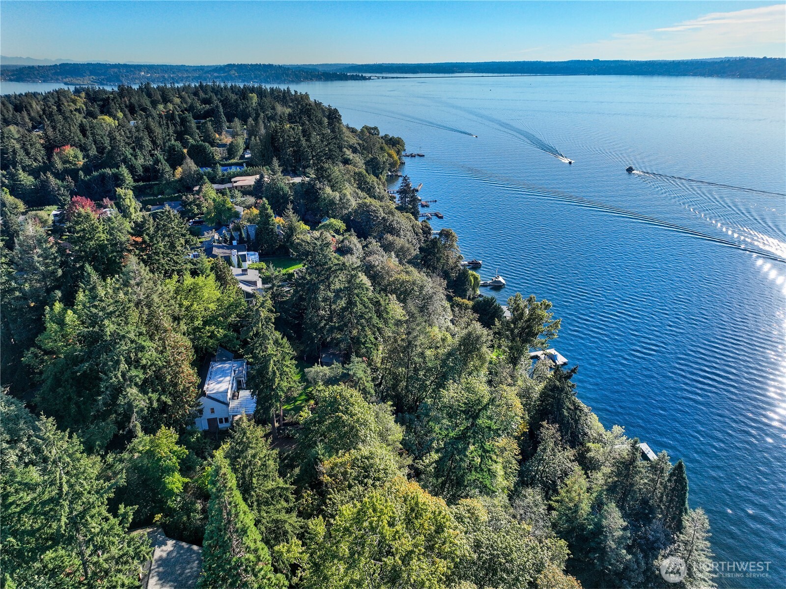 2425 Evergreen Point Road