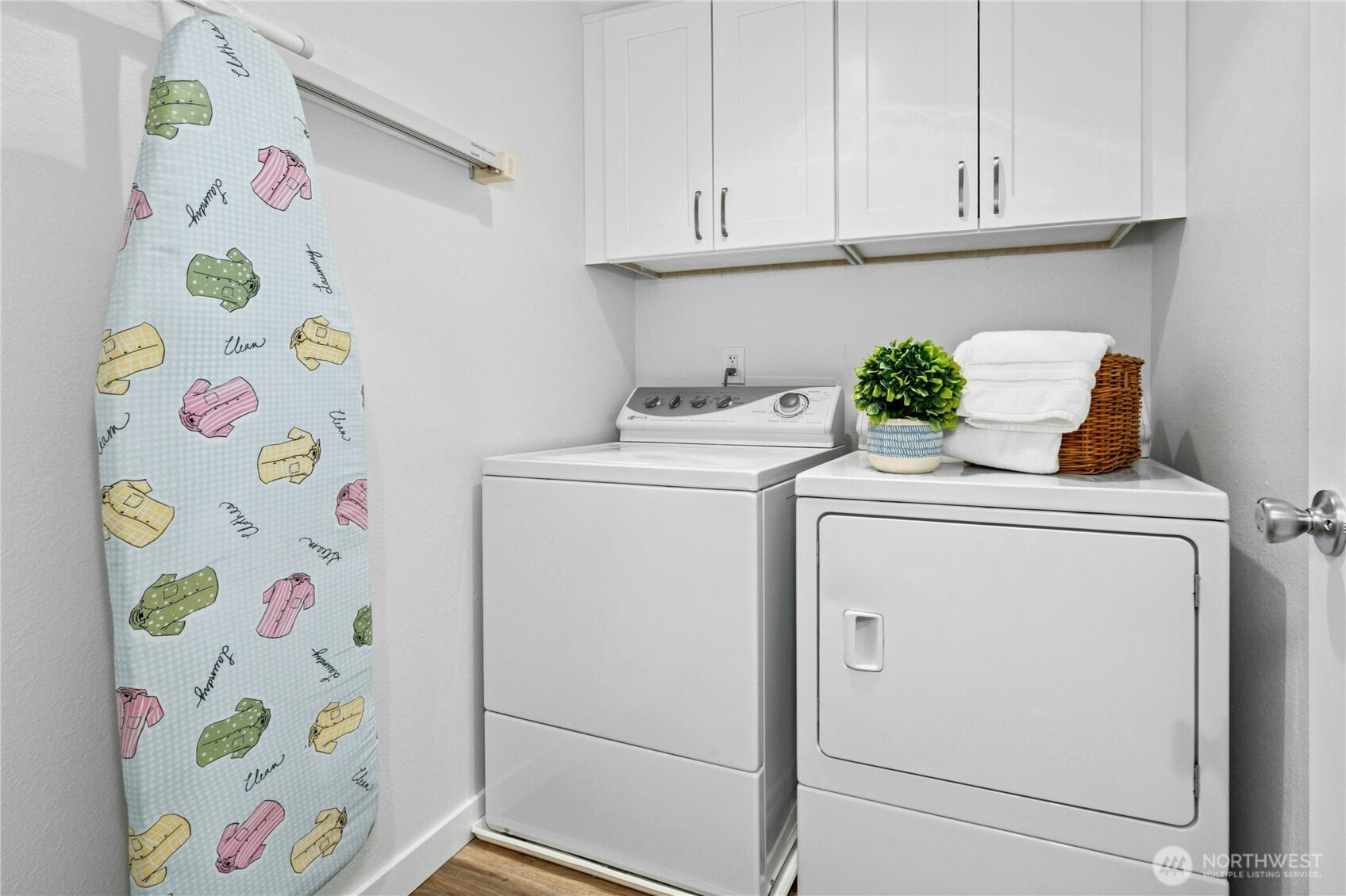 401 100th Avenue NE Unit: 208