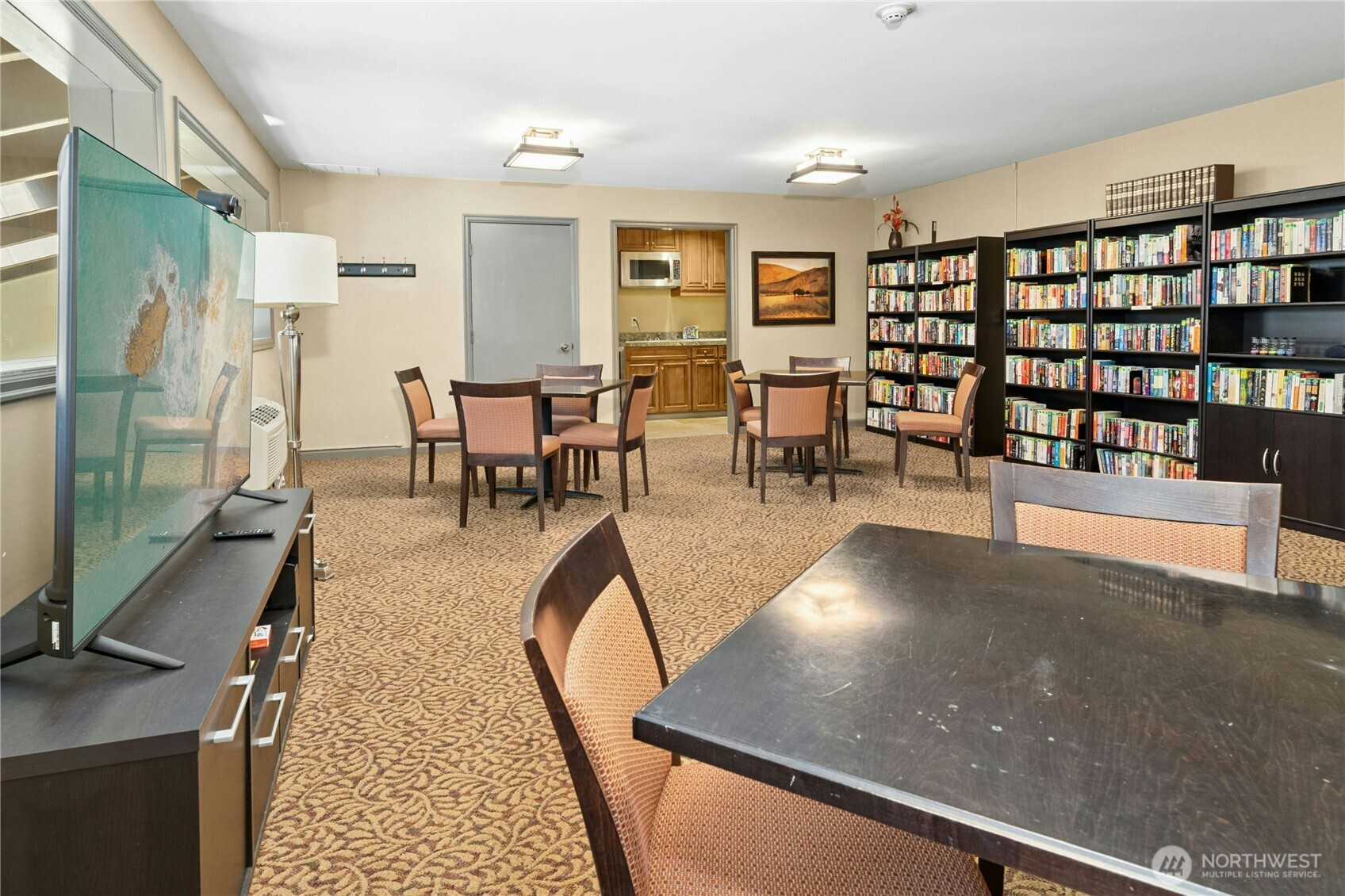 401 100th Avenue NE Unit: 208