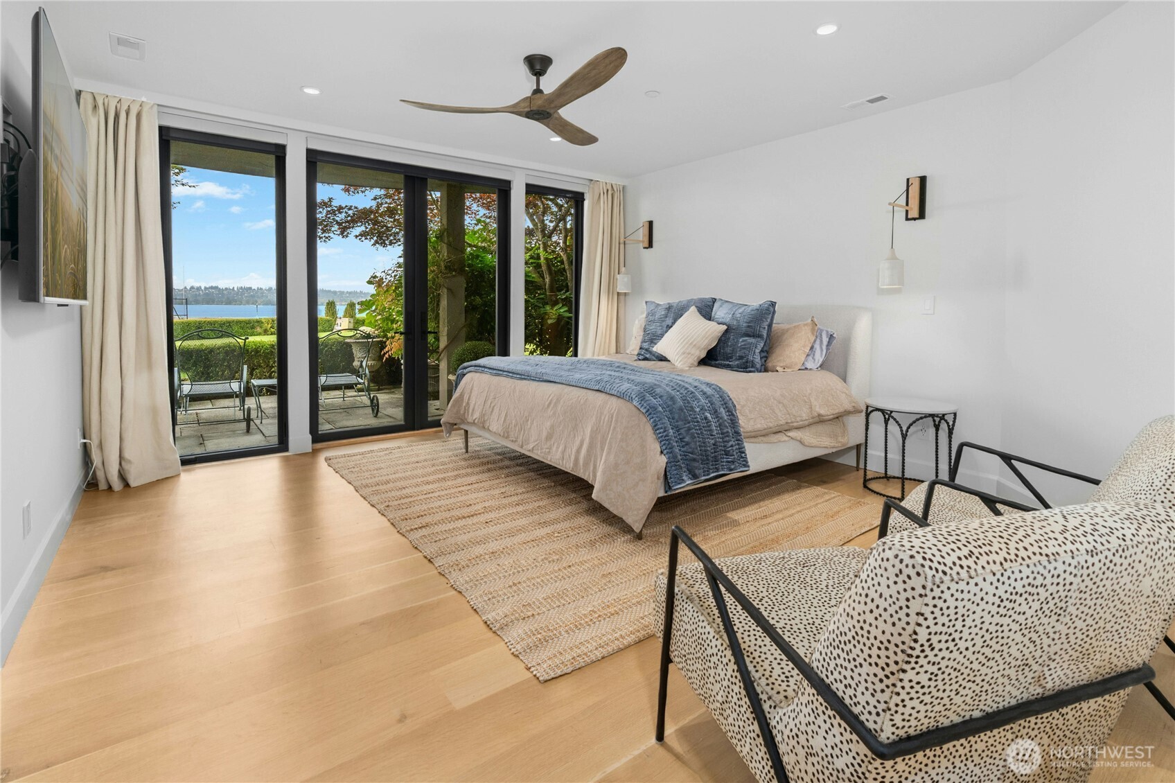 111 Lake Avenue W Unit: 102