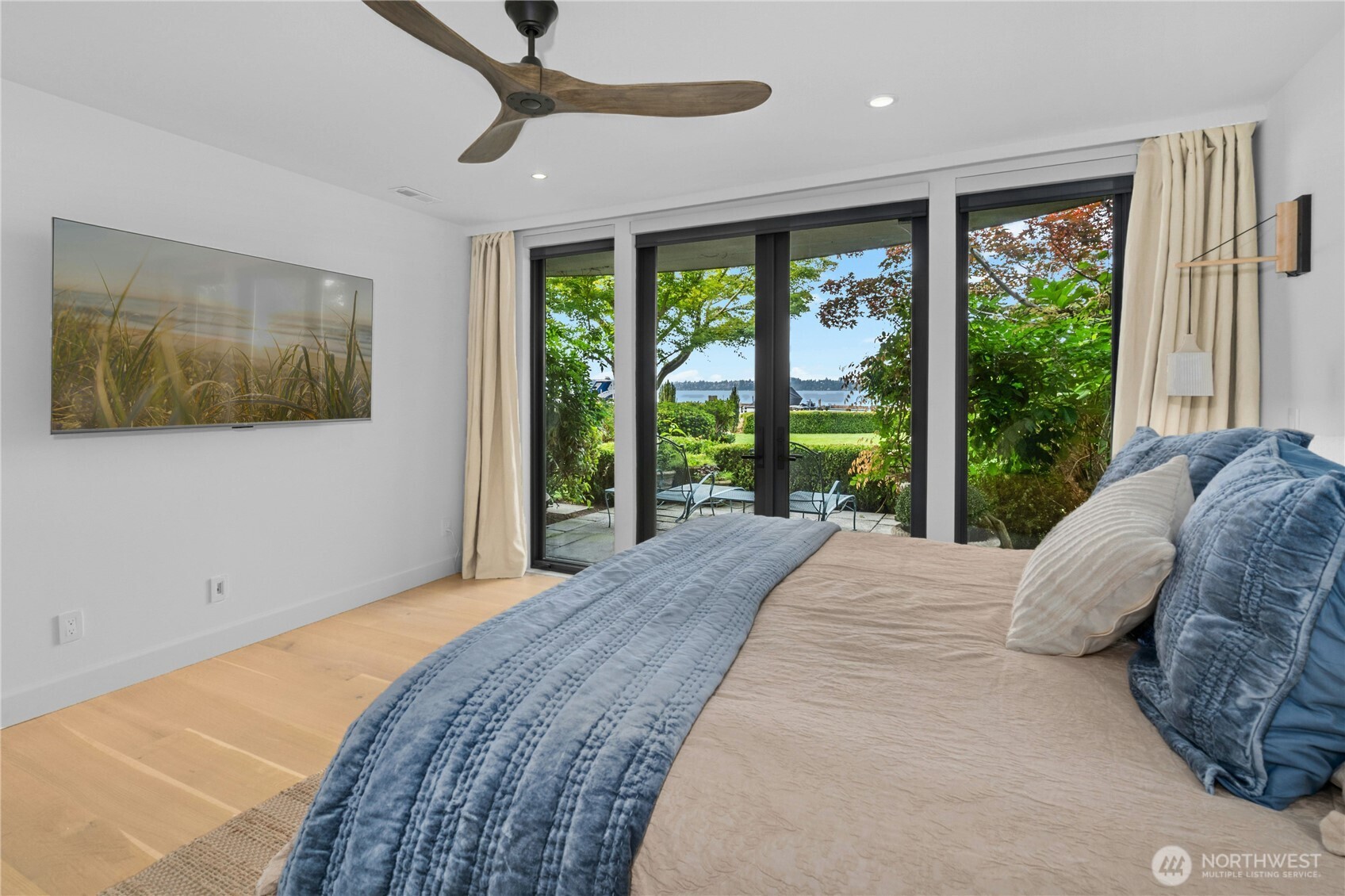 111 Lake Avenue W Unit: 102