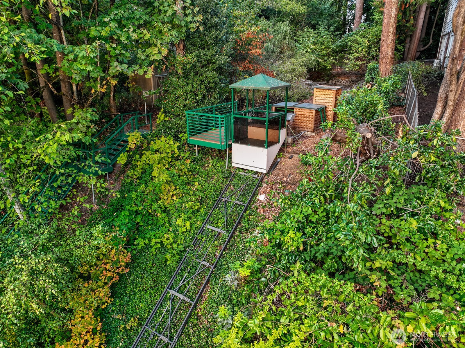 2425 Evergreen Point Road