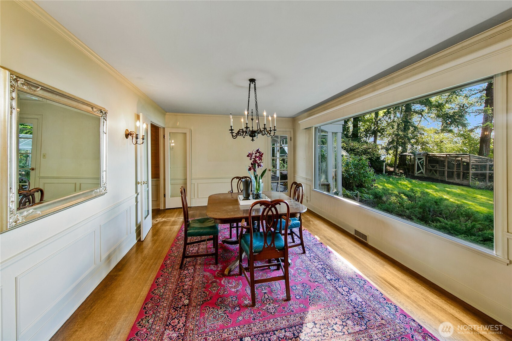 2425 Evergreen Point Road