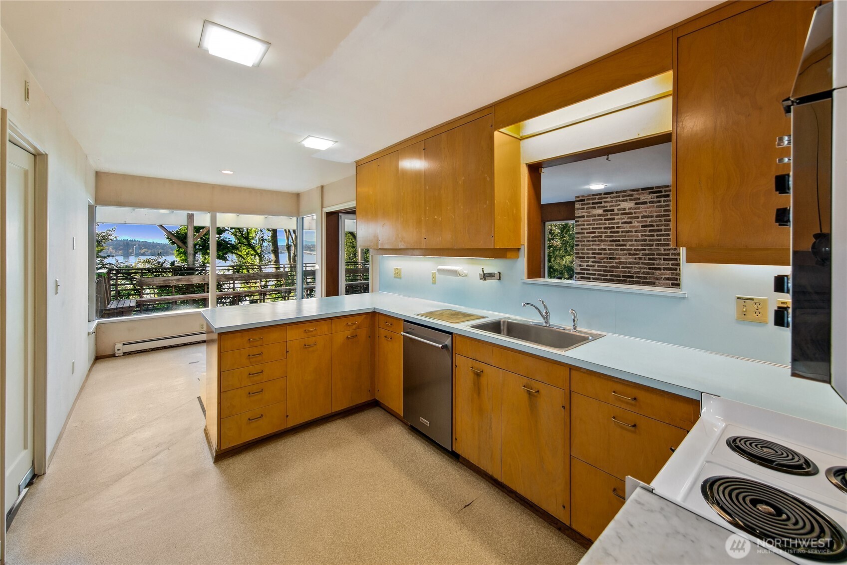 2425 Evergreen Point Road