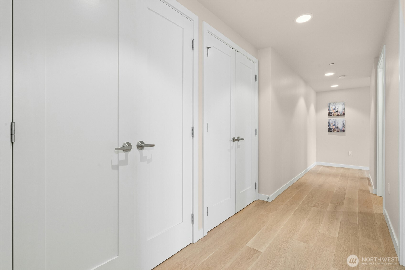 10000 Main Street Unit: #605