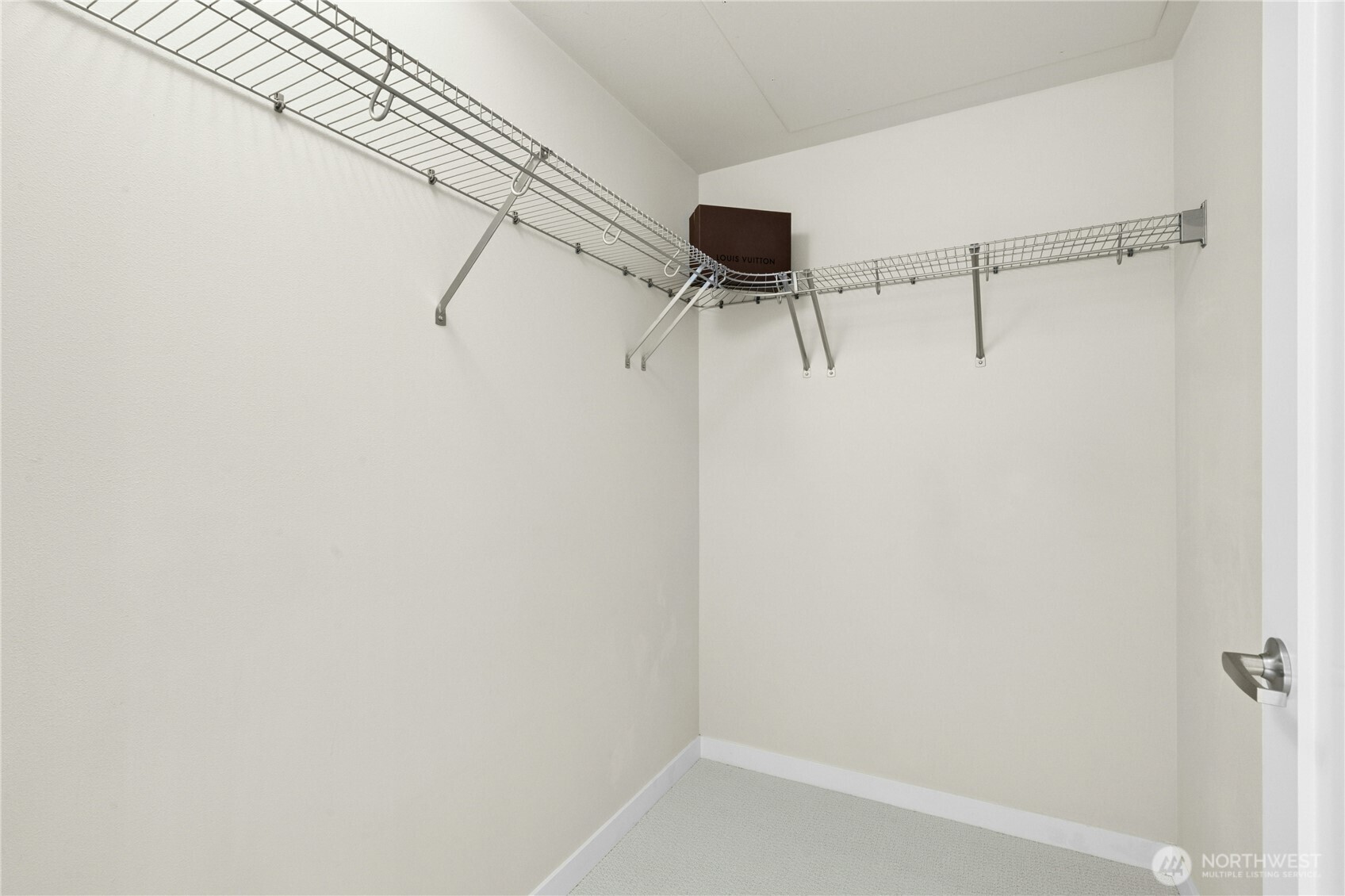 10000 Main Street Unit: 507