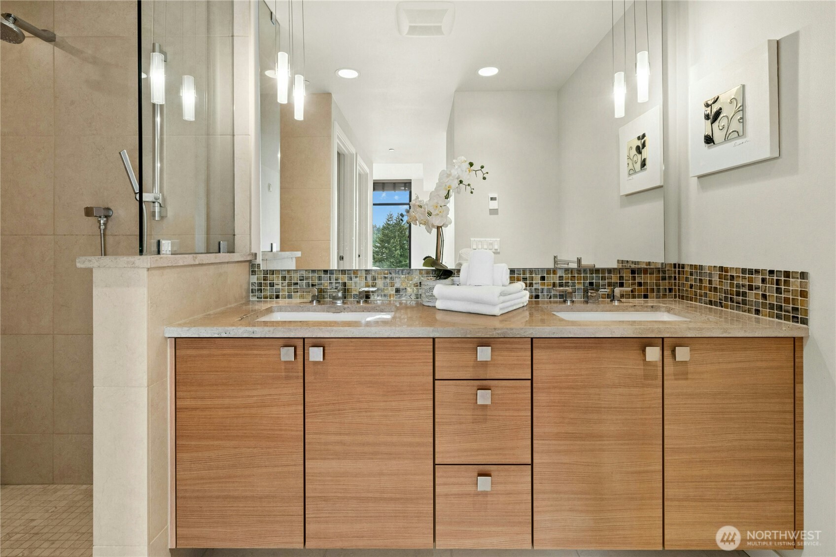 10000 Main Street Unit: 507