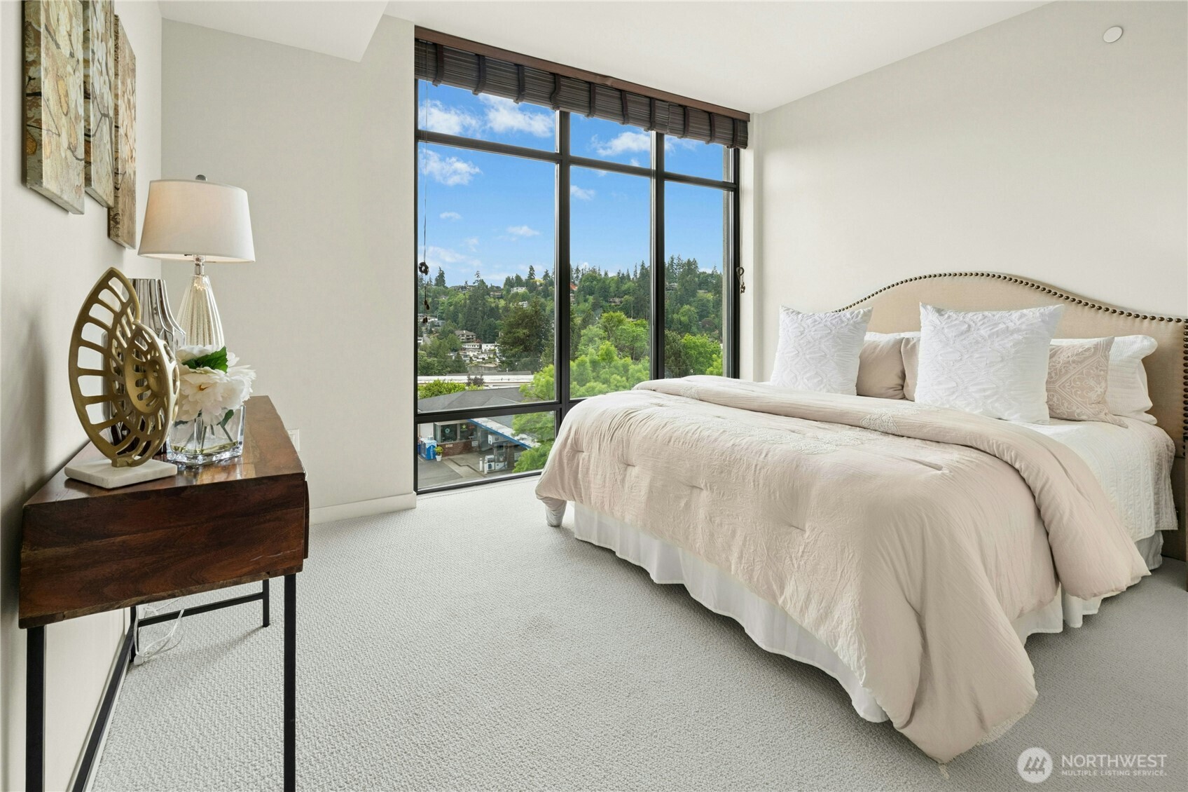 10000 Main Street Unit: 507