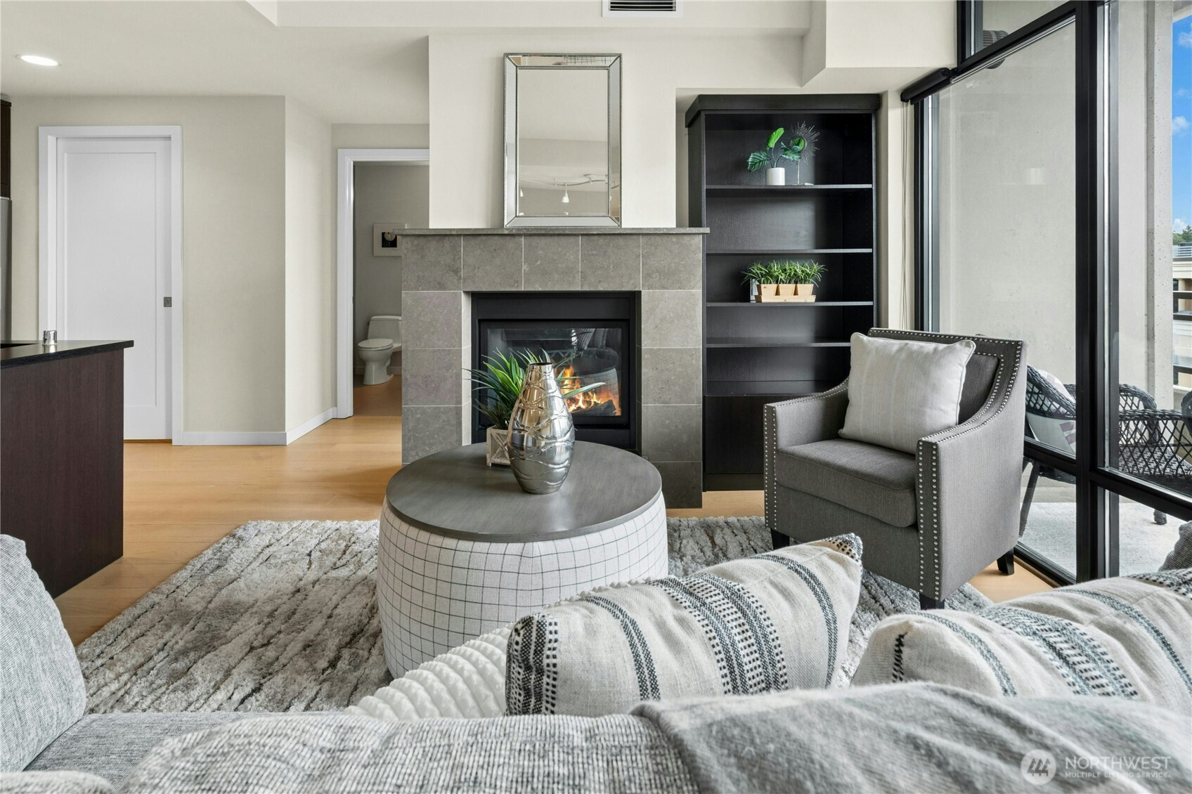 10000 Main Street Unit: 507