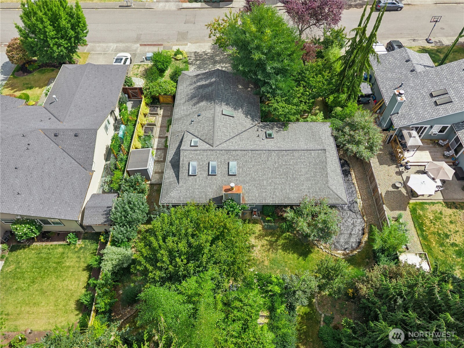 6910 62nd Drive NE