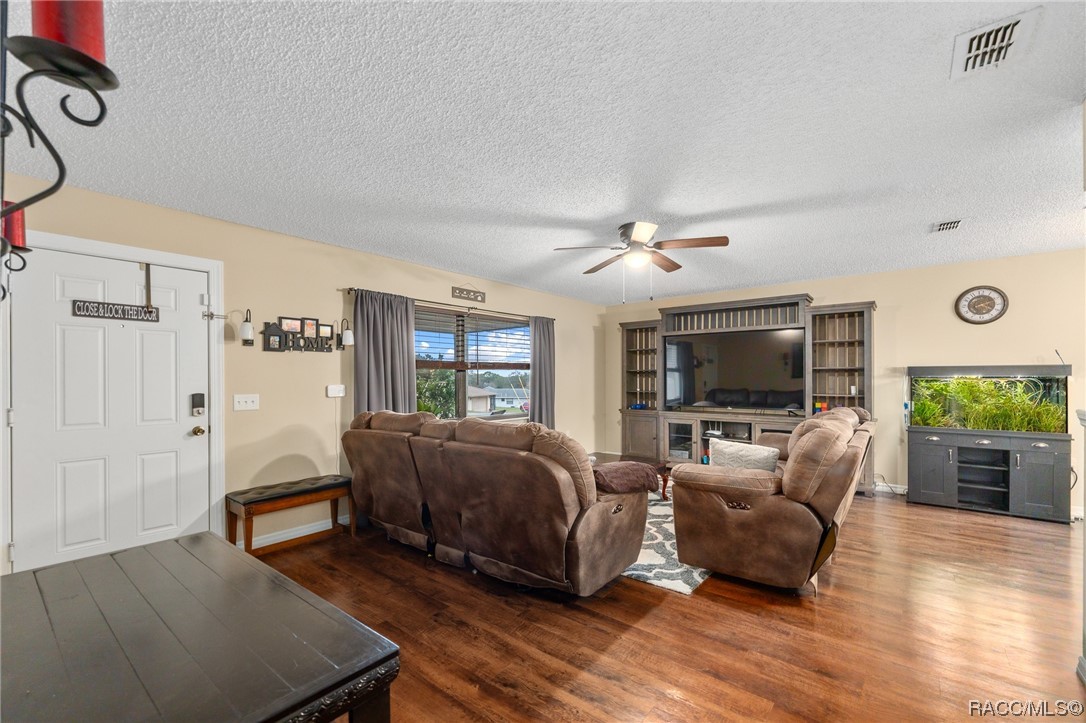 5835 W Allspice Place