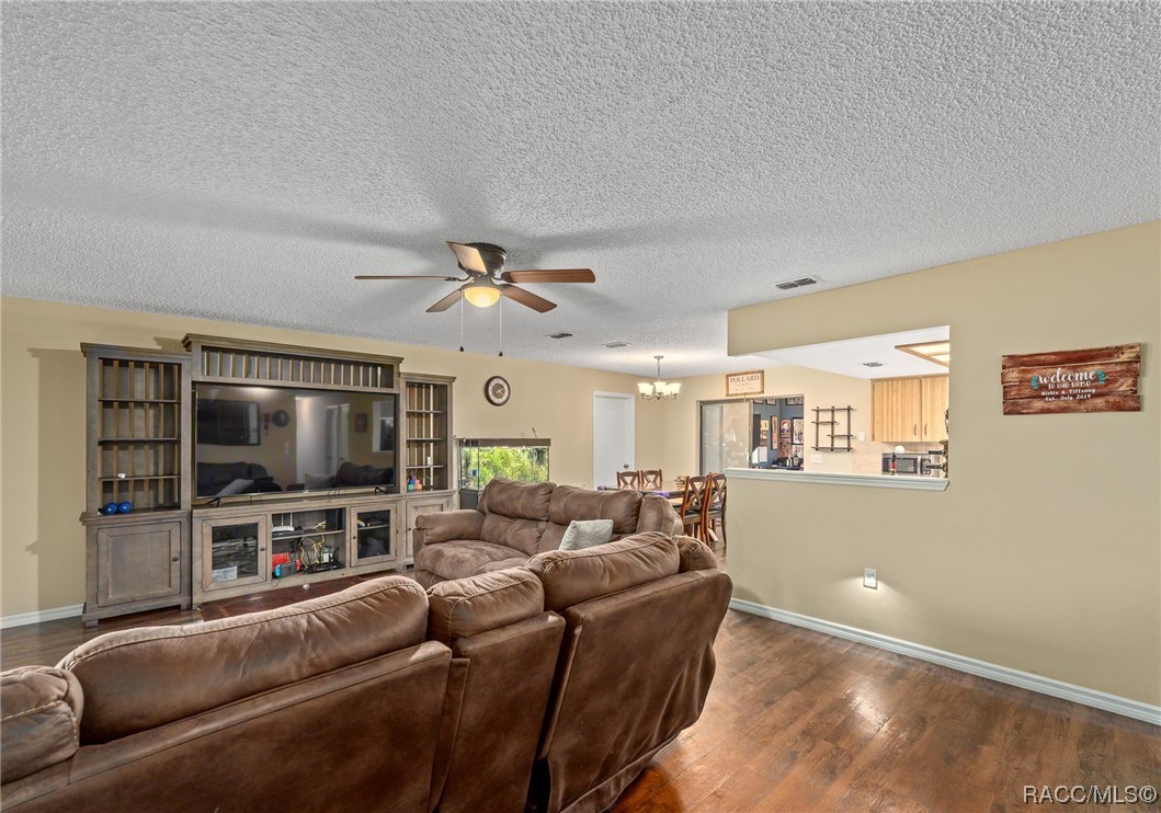 5835 W Allspice Place