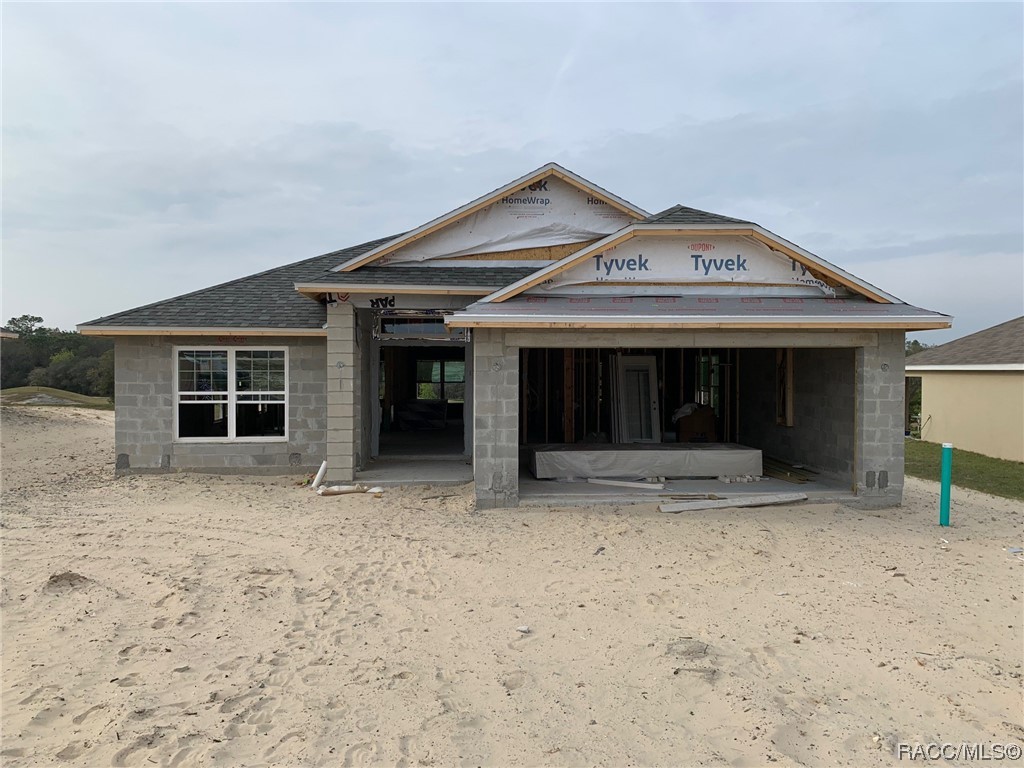 409 W Twisted Oaks Drive