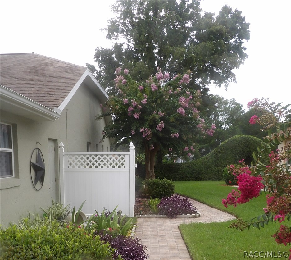 5989 W Douneray Loop