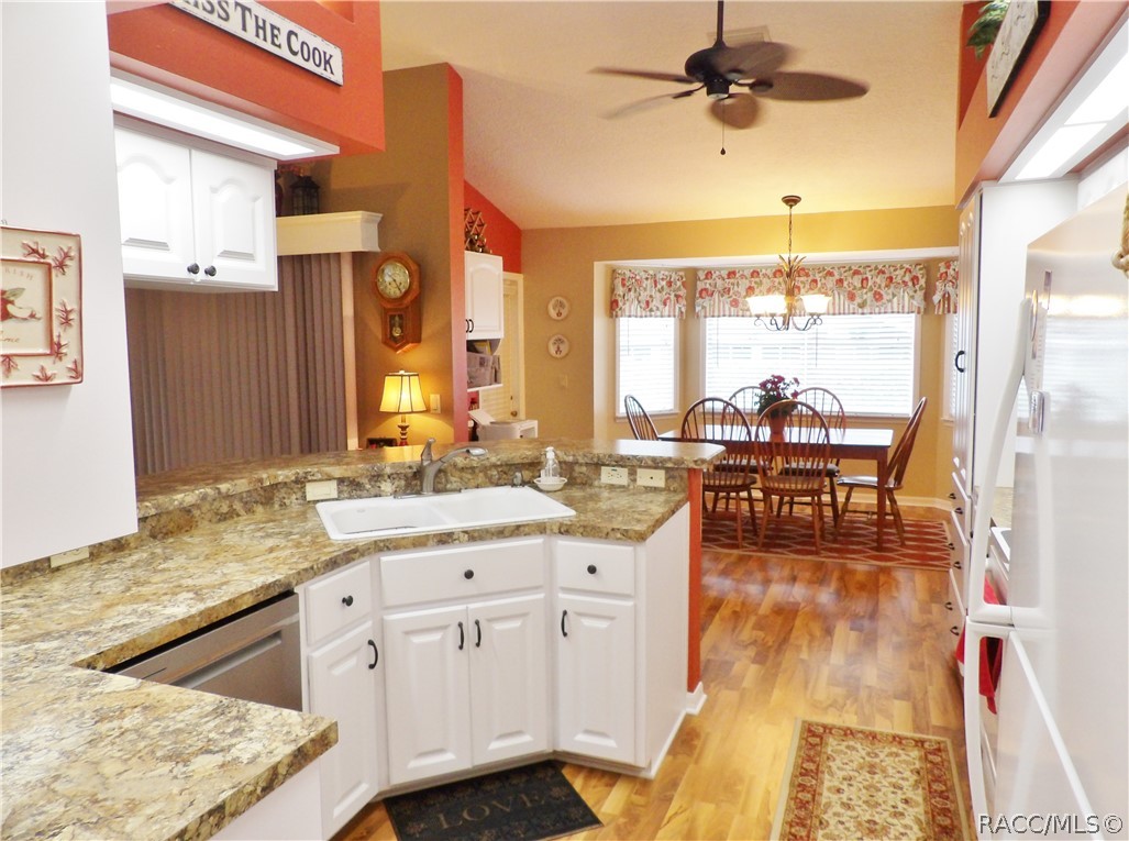 5989 W Douneray Loop