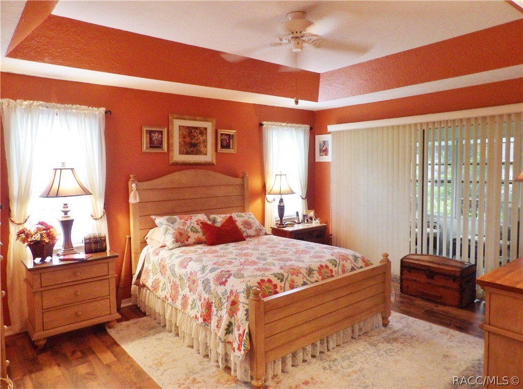 5989 W Douneray Loop