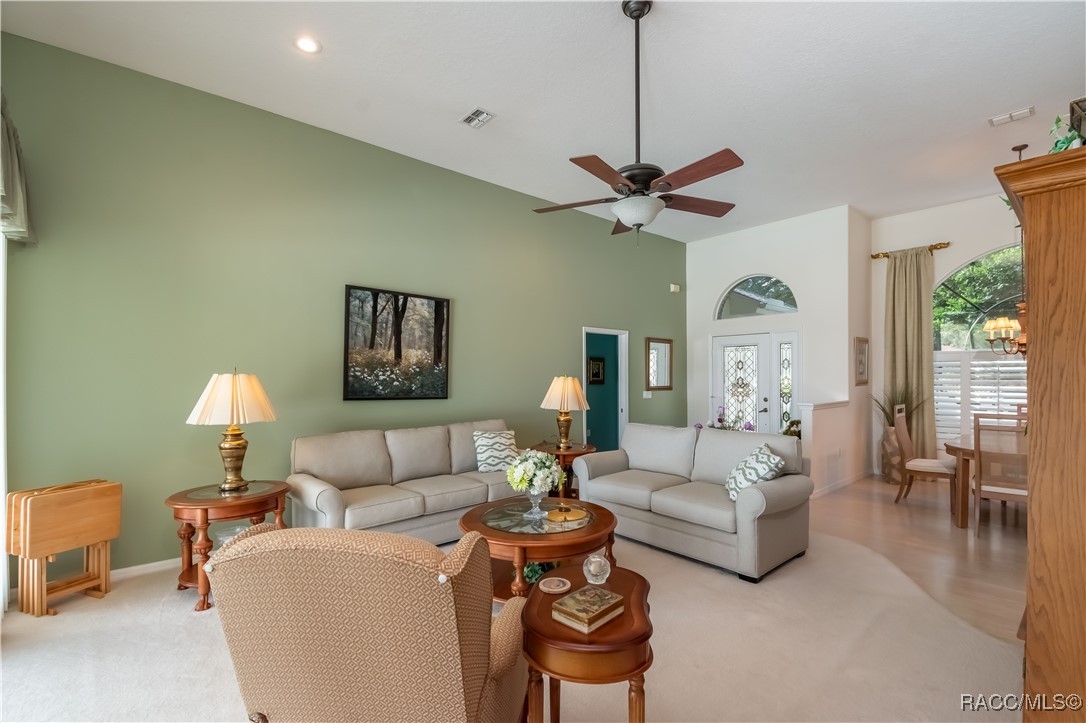 61 E Falconry Court