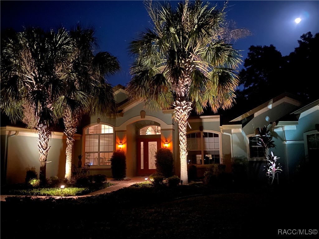 1309 N Foxrun Terrace