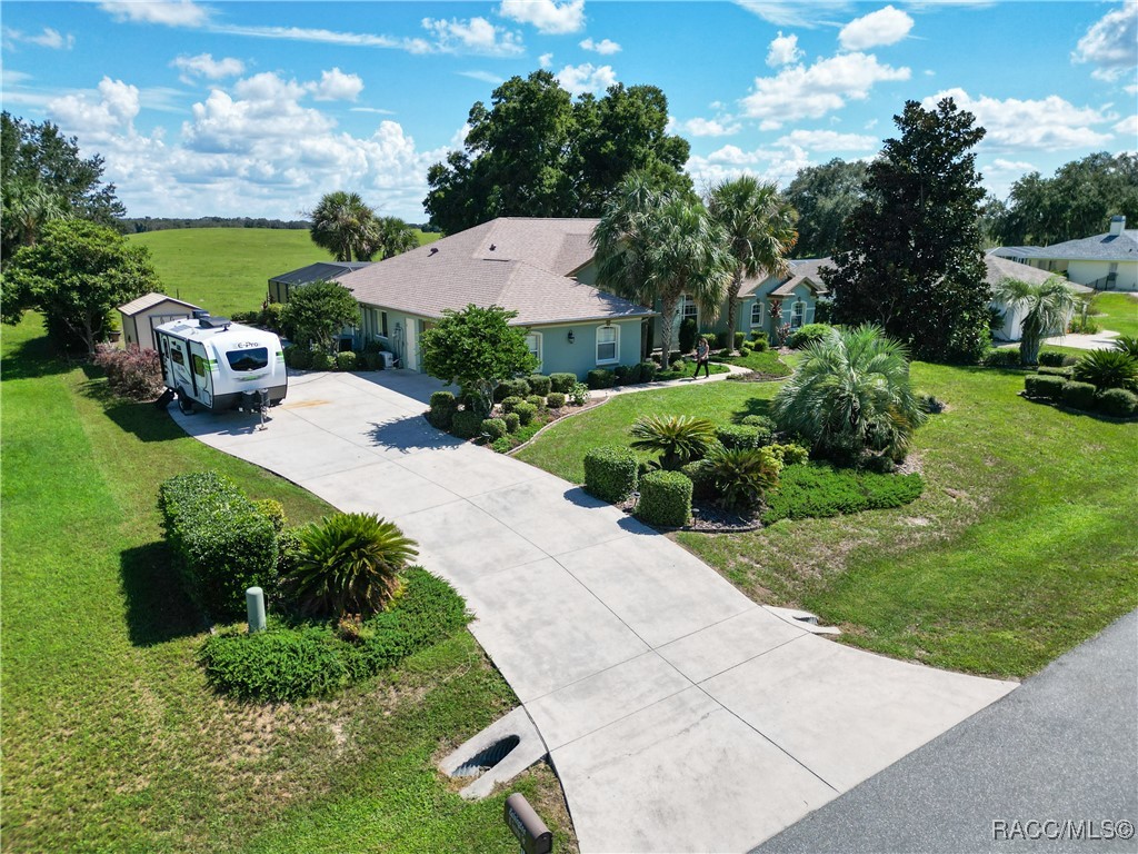 1309 N Foxrun Terrace