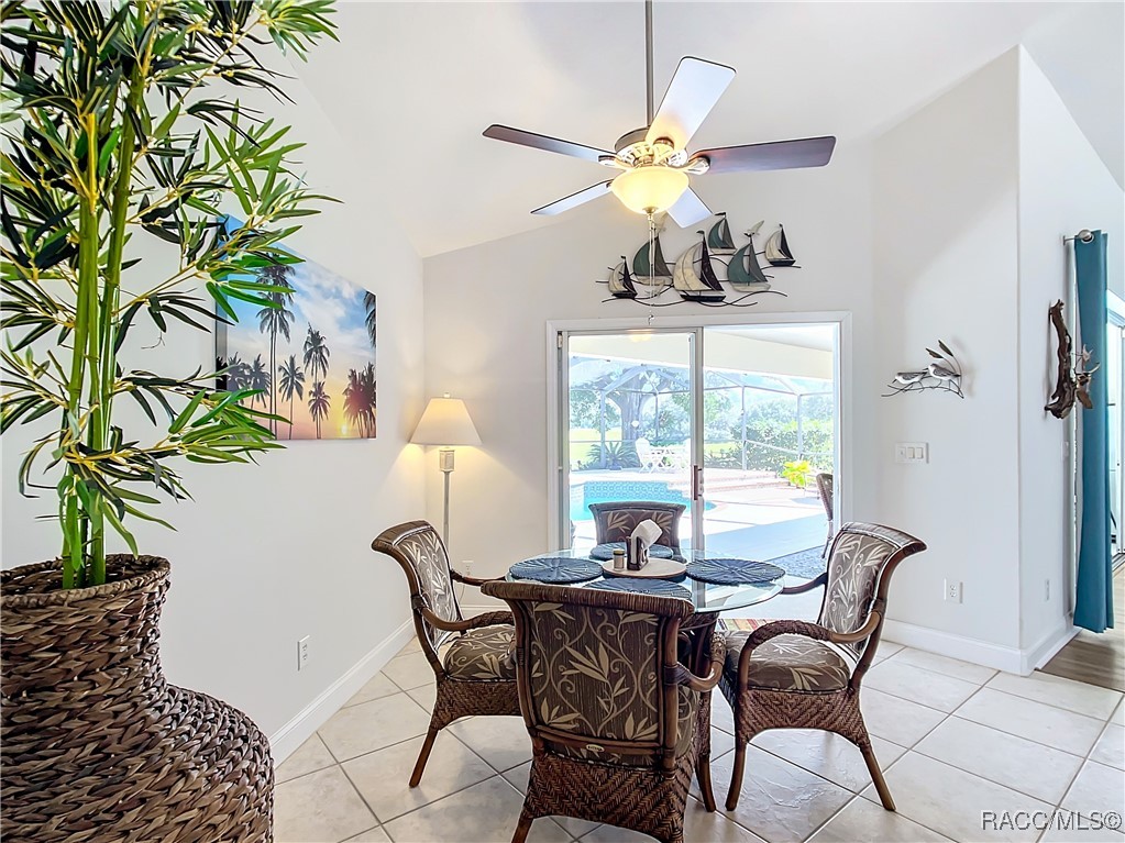 1309 N Foxrun Terrace